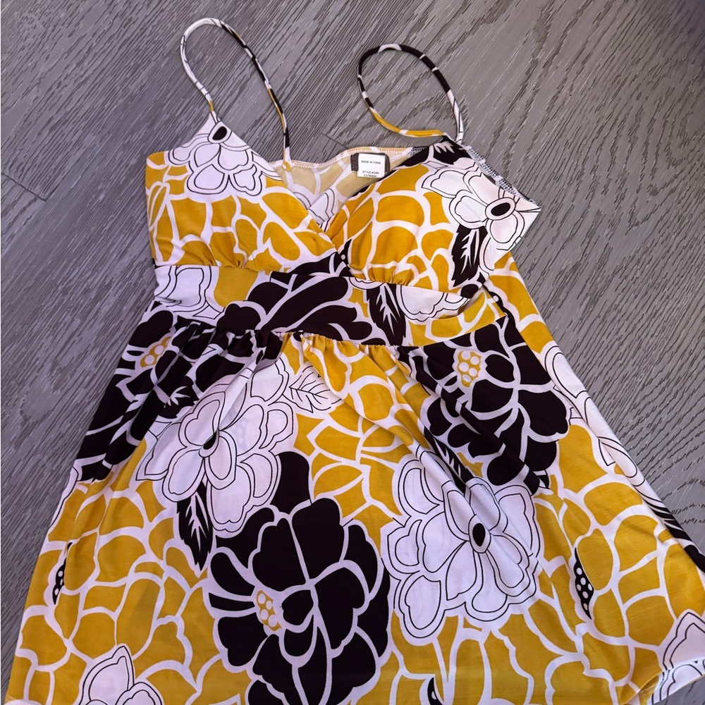 Siren Lily Mustard and Black Floral Top - Picture 2 of 4